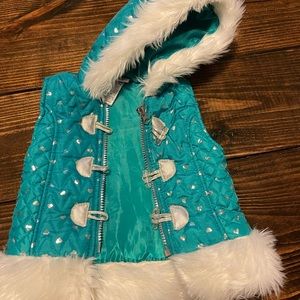 12 months faux fur vest